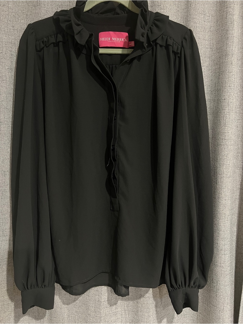 Heidi Merrick Poet Top in Black, L